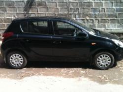 HYUNDAI I20 black