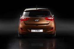 HYUNDAI I30 brown