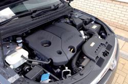 HYUNDAI I30 engine