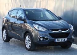 HYUNDAI IX 35 blue