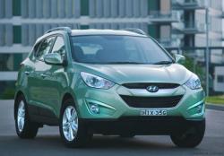 HYUNDAI IX35 green