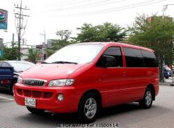 HYUNDAI STAREX red