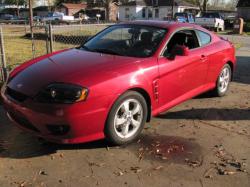 HYUNDAI TIBURON 2.0 red