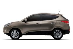 HYUNDAI TUCSON brown