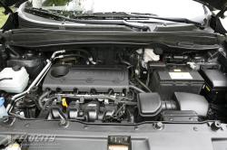 HYUNDAI TUCSON engine