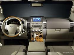 INFINITI QX 56 brown