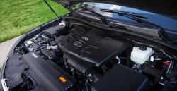 INFINITI QX 56 engine