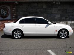 JAGUAR S-TYPE white