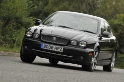 JAGUAR X-TYPE 2.0 D white