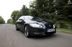 JAGUAR XF 10 black