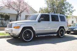 JEEP COMMANDER black