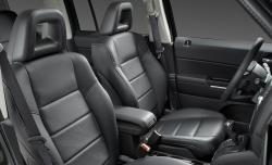 JEEP PATRIOT interior