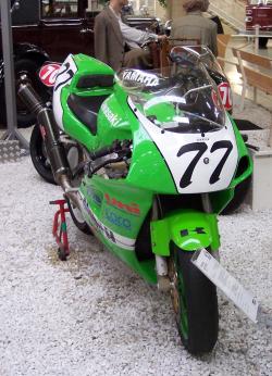 kawasaki 750 zxr