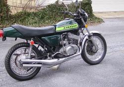 KAWASAKI 750 green