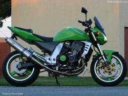 KAWASAKI ELIMINATOR green