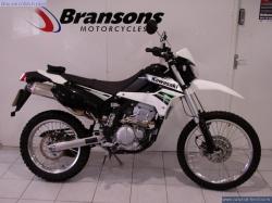 KAWASAKI KLX white