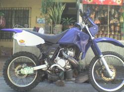 KAWASAKI KMX blue