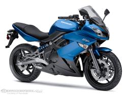 KAWASAKI NINJA 650R blue