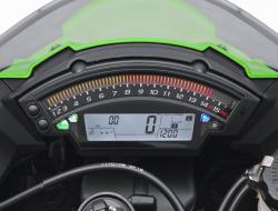 KAWASAKI NINJA ZX-6R interior