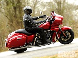 KAWASAKI VULCAN red