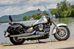 KAWASAKI VULCAN white