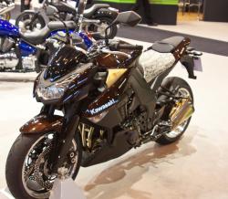 KAWASAKI Z1000 brown