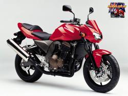 KAWASAKI Z750 red