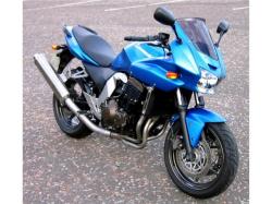 KAWASAKI ZR-7S blue