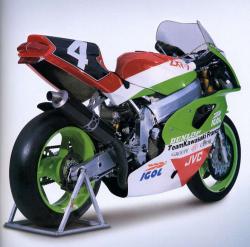 KAWASAKI ZXR 750 green