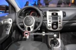 KIA CERATO interior