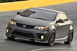 KIA FORTE KOUP silver