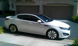 KIA OPTIMA white