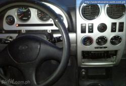 KIA RETONA interior