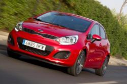 KIA RIO 1.4 red