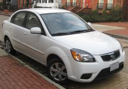 KIA RIO white