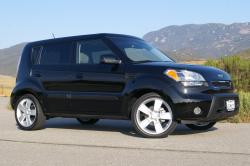 KIA SOUL black