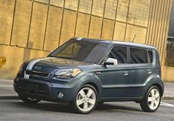 KIA SOUL blue