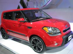 KIA SOUL red