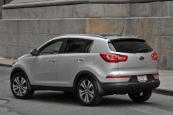 KIA SPORTAGE silver