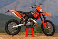 KTM 200 EXC red