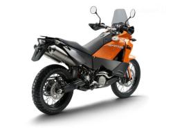 KTM 990 ADVENTURE engine