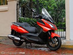 KYMCO DOWNTOWN 200I green