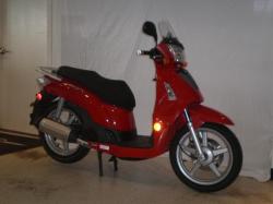 KYMCO PEOPLE red