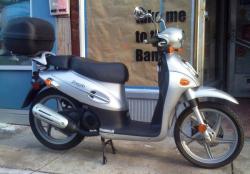 KYMCO PEOPLE silver