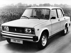 LADA 2105 white