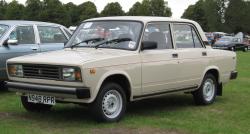 LADA (VAZ) 2107 white