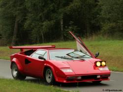 LAMBORGHINI COUNTACH 5000 brown