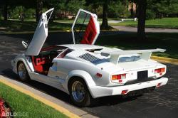 lamborghini countach