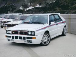 LANCIA DELTA (MARTINI) silver