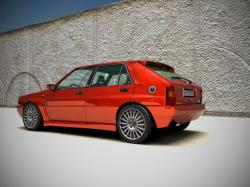 LANCIA DELTA red